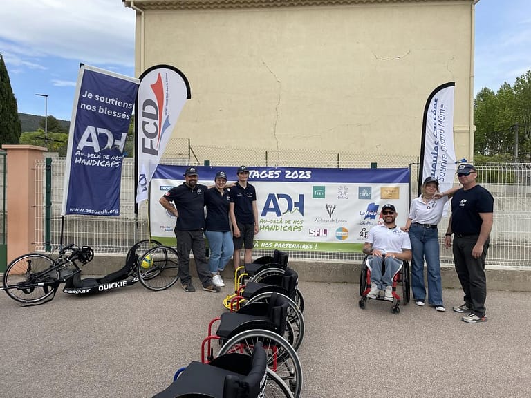 Equipe ADH journee sensibilisation handicap