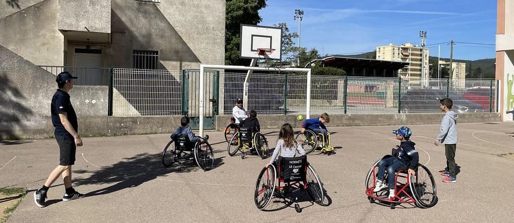 sensibilisation handicap enfants ADH