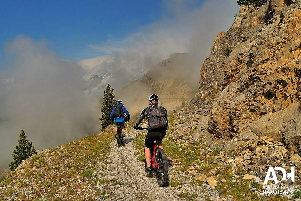 2019 06 ADH stage 18 au 29 adherents a velo en montagne