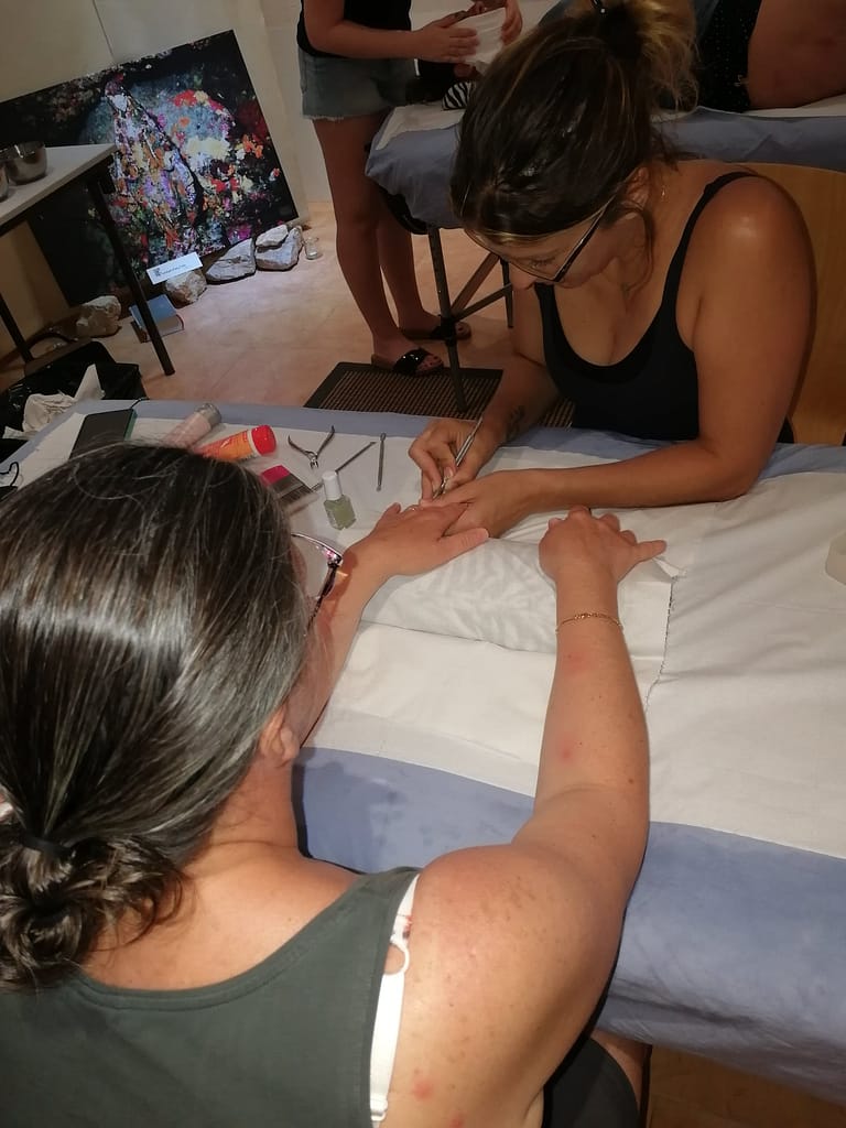 stage à destination des aidantes adh manucure